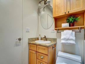 4080 Kuhnle Ave, Oakland CA 94605