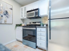480 Dempsey Rd 283, Milpitas CA 95035