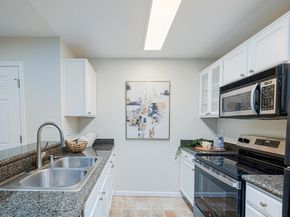 480 Dempsey Rd 283, Milpitas CA 95035