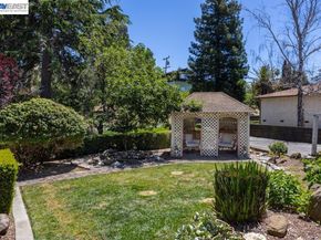 3354 D St, Hayward CA 94541