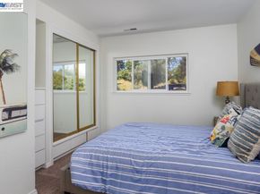 3354 D St, Hayward CA 94541