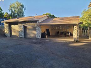 3354 D St, Hayward CA 94541