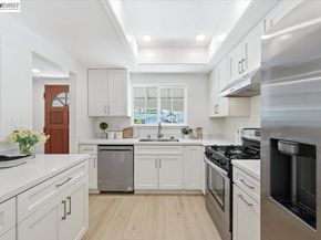 6235 Roslin Ct, Pleasanton CA 94588