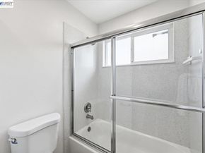 6235 Roslin Ct, Pleasanton CA 94588