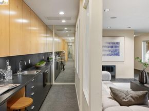 2871 Morley Dr, Oakland CA 94611