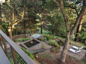 2871 Morley Dr, Oakland CA 94611