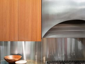 2871 Morley Dr, Oakland CA 94611