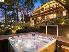 2871 Morley Dr, Oakland CA 94611