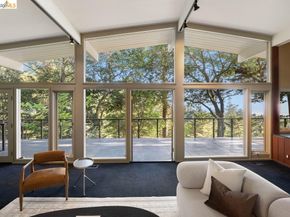 2871 Morley Dr, Oakland CA 94611