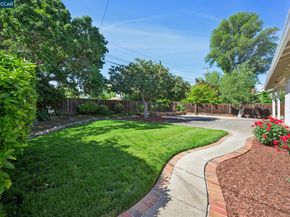 3114 Santa Paula Dr, Concord CA 94518