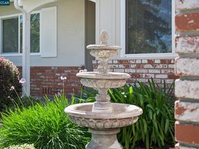 3114 Santa Paula Dr, Concord CA 94518