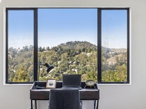 46 Carisbrook Ln, Oakland CA 94611