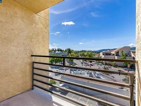 1201 Alta Vista Dr 206, Walnut Creek CA 94596