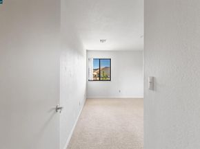 1201 Alta Vista Dr 206, Walnut Creek CA 94596