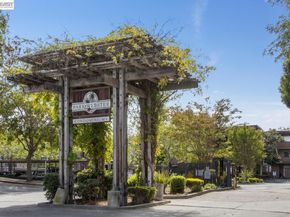 1333 Webster Street A101, Alameda CA 94501