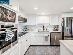 2600 Ptarmigan Dr 3, Walnut Creek CA 94595