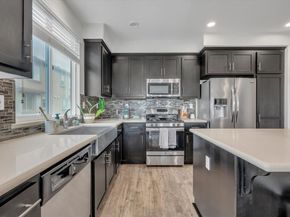 5659 Daylily St, Newark CA 94560