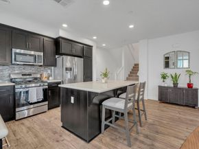 5659 Daylily St, Newark CA 94560