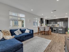 5659 Daylily St, Newark CA 94560