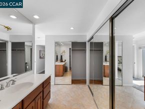 2117 Myrtle Beach Ln, Danville CA 94526