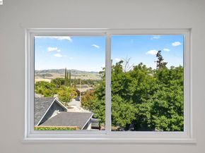 6223 Valroy Dr, San Jose CA 95123