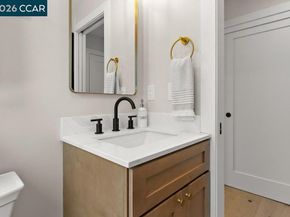 16 Sunnyside Ct, Orinda CA 94563