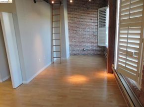 720 York St 212, San Francisco CA 94110