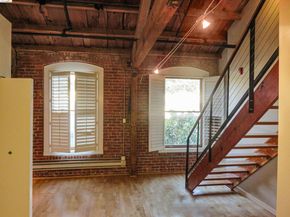 720 York St 212, San Francisco CA 94110