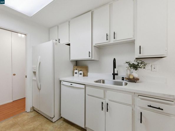 389 Belmont Street 103, Oakland CA 94610