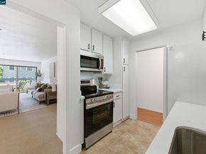 389 Belmont Street 103, Oakland CA 94610