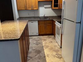 555 Pierce St 536, Albany CA 94706