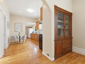 560 45th ST, Oakland CA 94609
