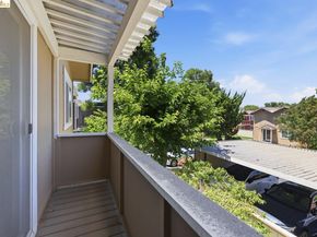 532 Tyrella Ave 9, Mountain View CA 94043