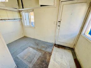 220 International BLVD, Oakland CA 94606