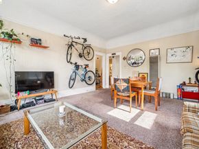 1264 Alcatraz Ave, Berkeley CA 94702
