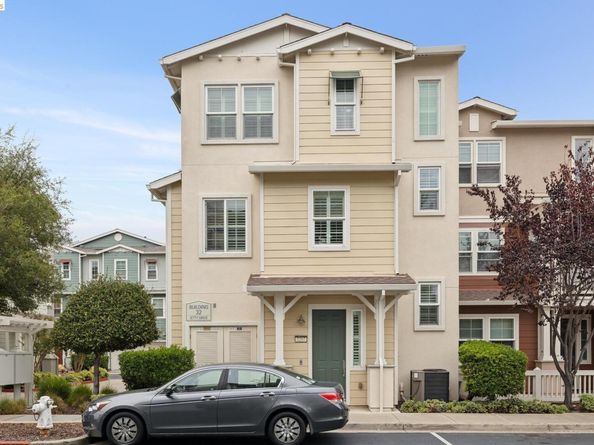 3207 Jetty Dr, Richmond CA 94804