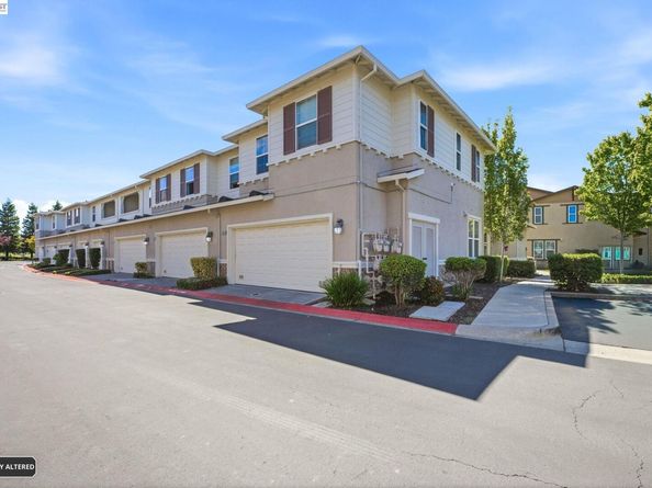 2656 Northern Cross Rd, Hayward CA 94545