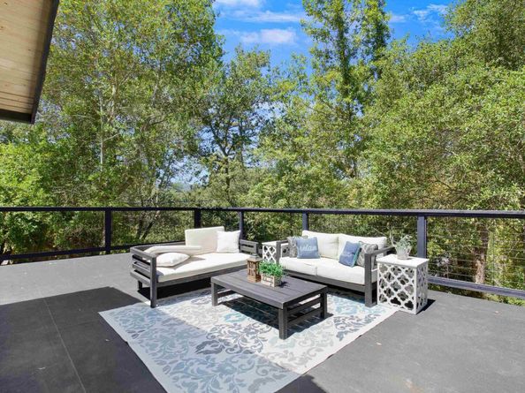 19 Via Floreado, Orinda CA 94563