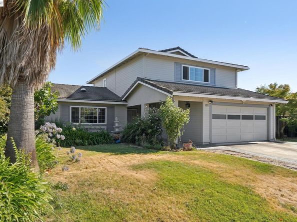3560 Kirkcaldy St, Pleasanton CA 94588