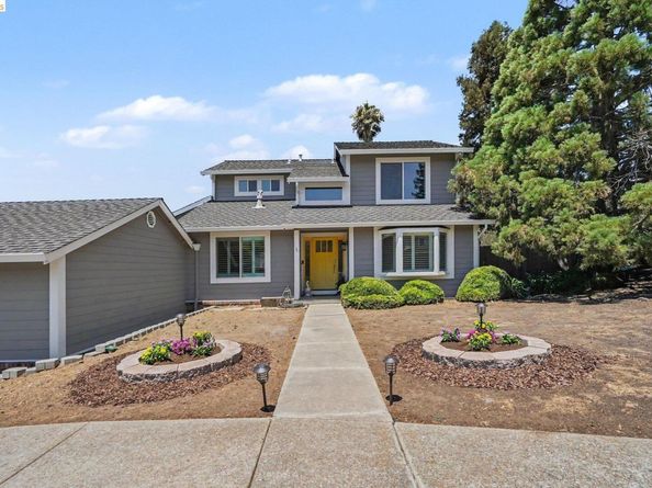 332 Chardonnay Cir, Clayton CA 94517