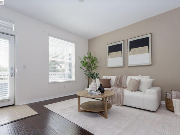 668 Grand Ter, Hayward CA 94541