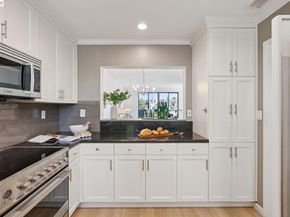 6 Invincible Ct F40, Alameda CA 94501