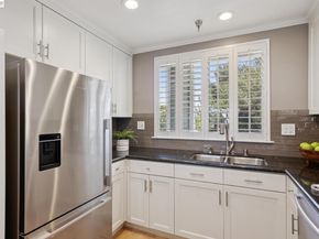 6 Invincible Ct F40, Alameda CA 94501