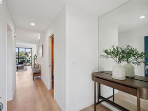 6 Invincible Ct F40, Alameda CA 94501