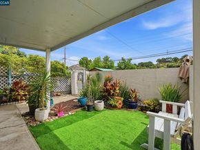 1035 Santa Fe Ave, Martinez CA 94553