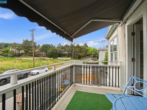1035 Santa Fe Ave, Martinez CA 94553