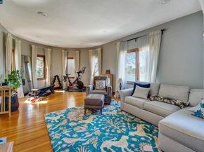 2038 Lakeshore Ave, Oakland CA 94606