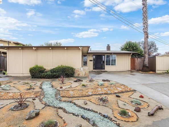 24765 Pear, Hayward CA 94545