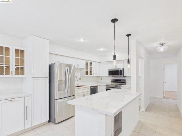 466 Crescent St 114, Oakland CA 94610