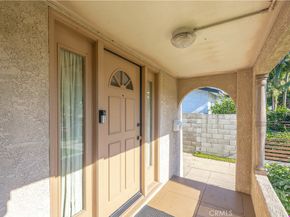 327 Nectarine Street, Inglewood CA 90301